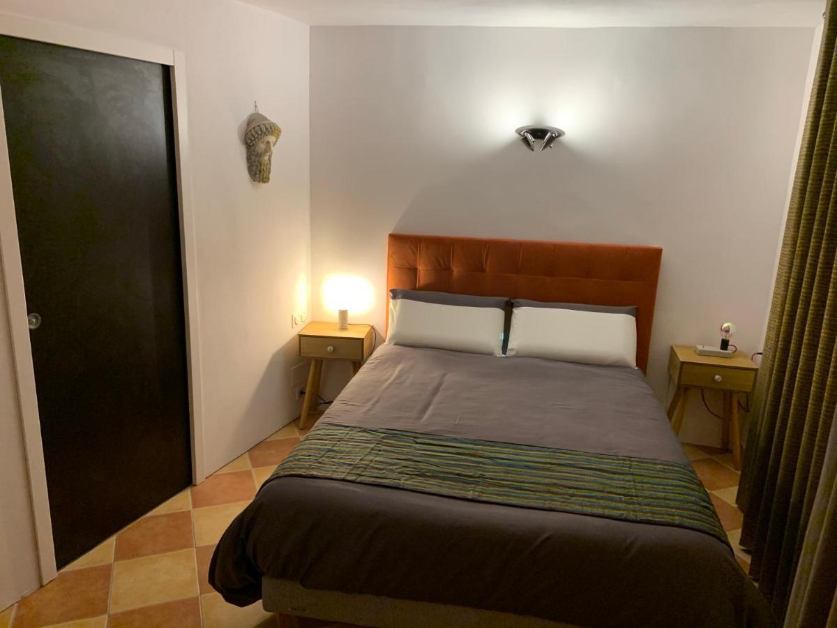 Pila & Bed Montpellier Centre Corum Comedie - Chambre Calme Climatisee - Quiet Air-Conditioned Room Exteriör bild